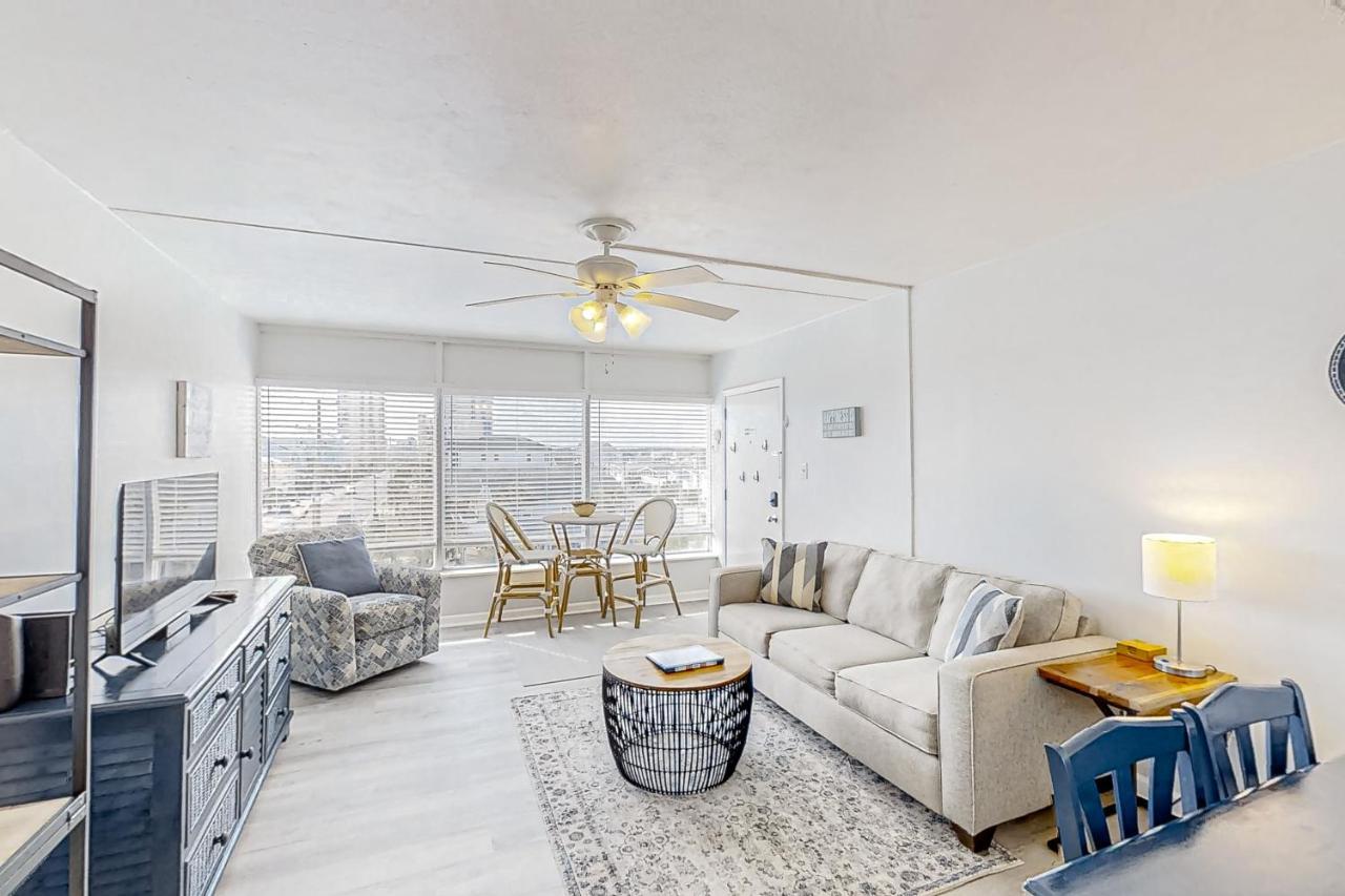 Gold Coast Cottage 407 Миртл-Бич Экстерьер фото